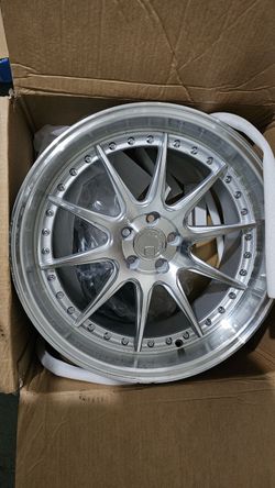 Aodhan DS-07 Custom Wheel - 18x9.5, 35 Offset, 5x100 Bolt Pattern, 73.1mm Hub - Silver with Machined Face Rim