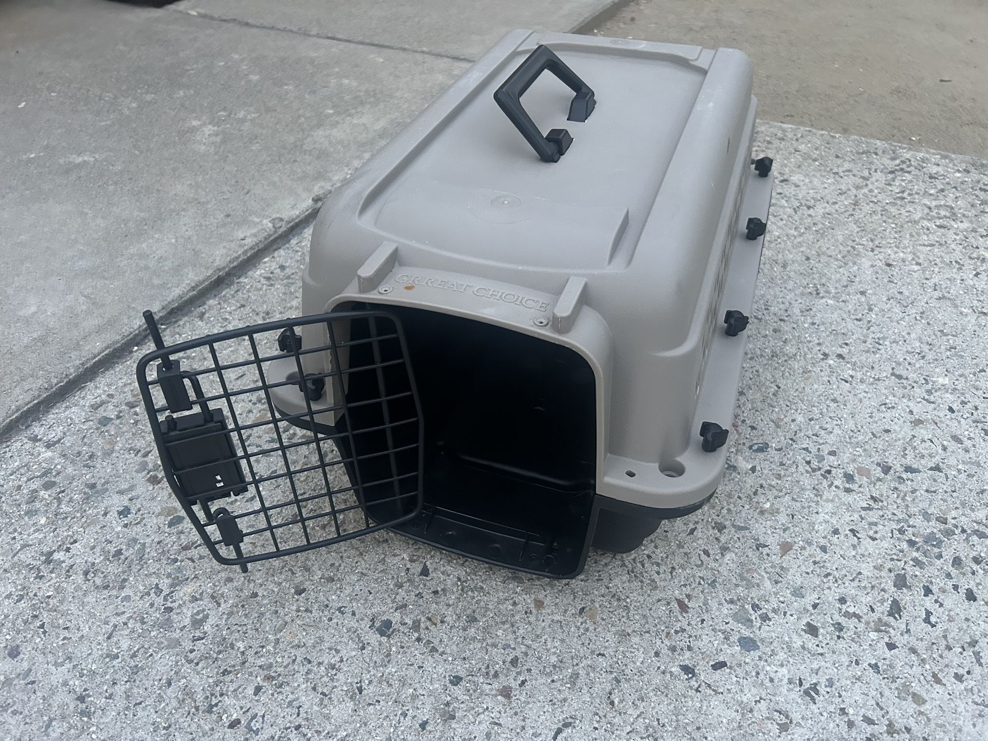 Pet Kennel