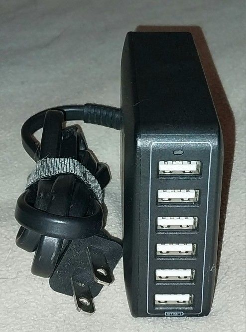 RAVPower 60W 12A 6.USB Port Desktop Laptop Charger Model: RP-PC028 Extension