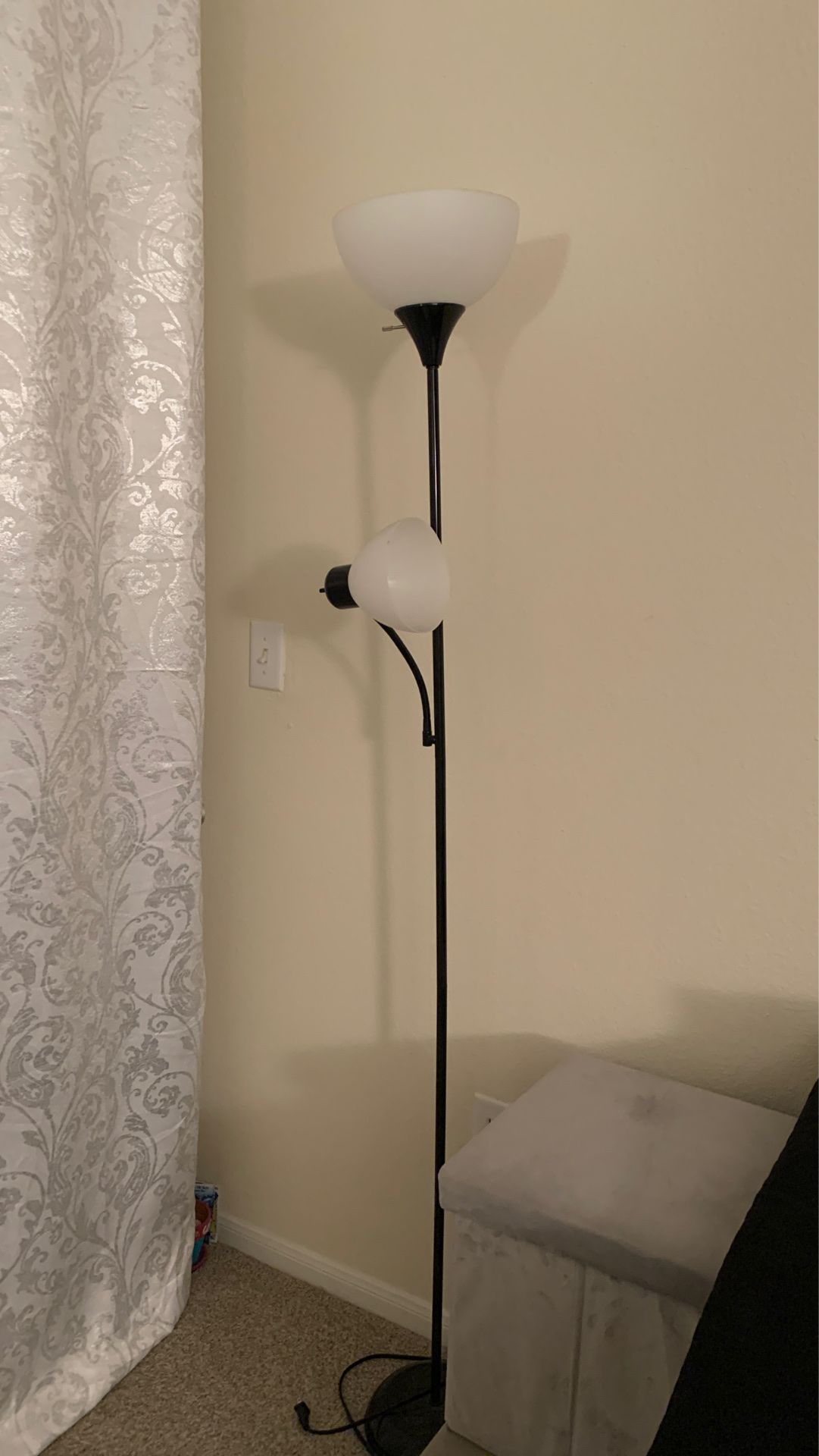 Floor Lamp w/ Reader Lamp