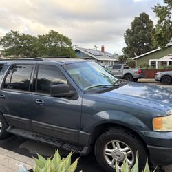2004 Ford Expedition