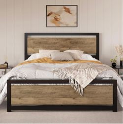Heavy Duty Queen Size Bed Frame with Modern Headboard, Brown
Platform Metal Base with Square Footboard