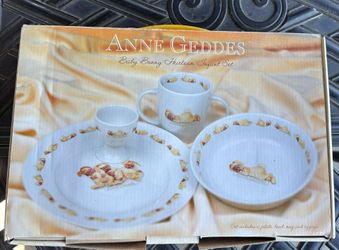 Anne Goddess Baby Bunny Heirloom Infant Set Dishes Brand New Baby Shower Gift