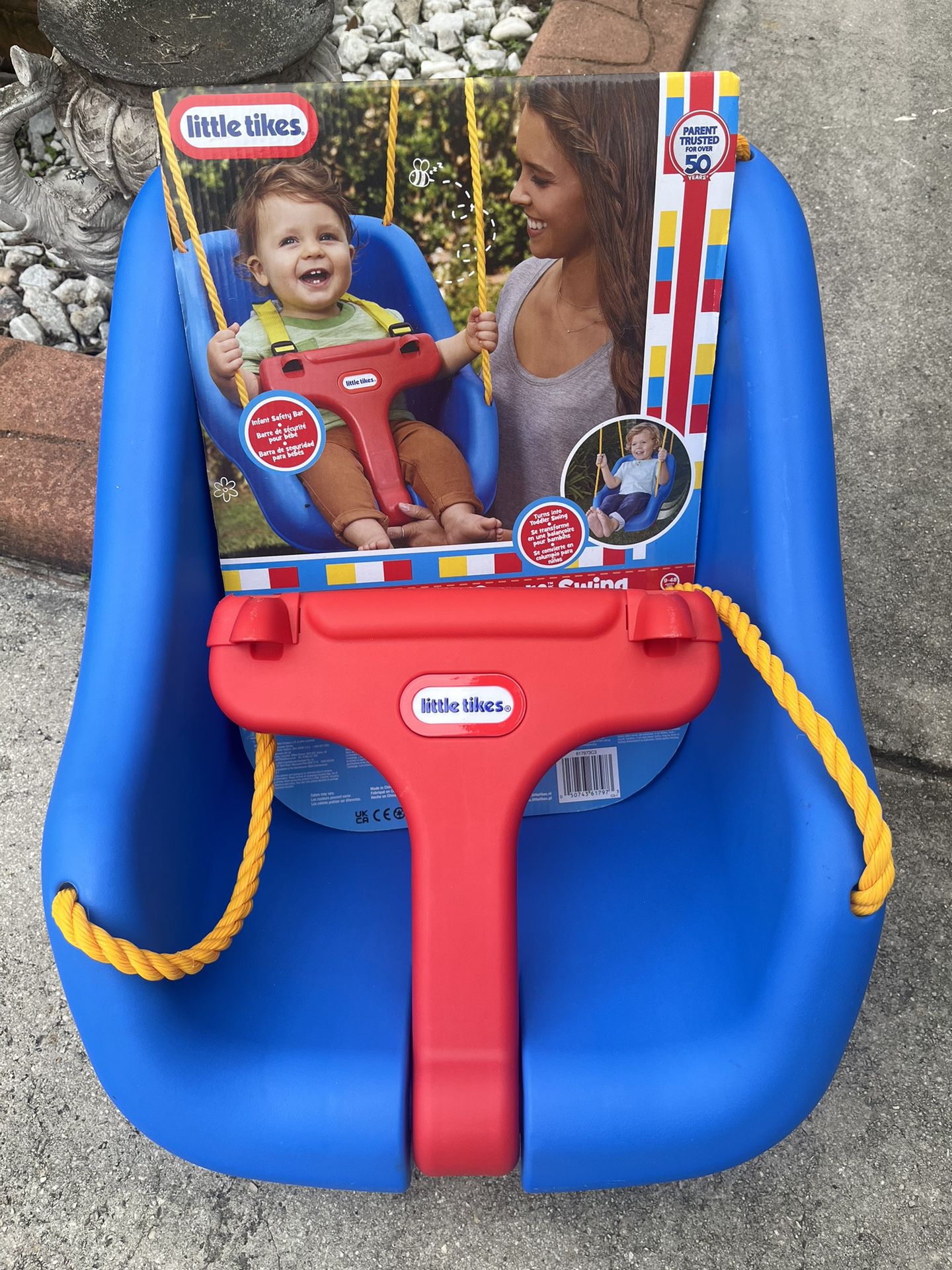New Little Tikes Snug & Secure Toddler Swing