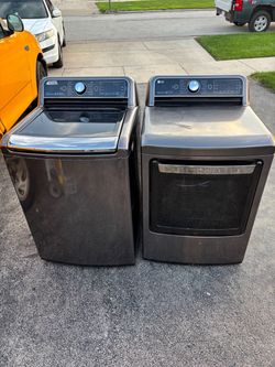 LG washer and electric dryer set