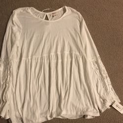 Bundle Of Brand New  Women 5 Clothing  Size L