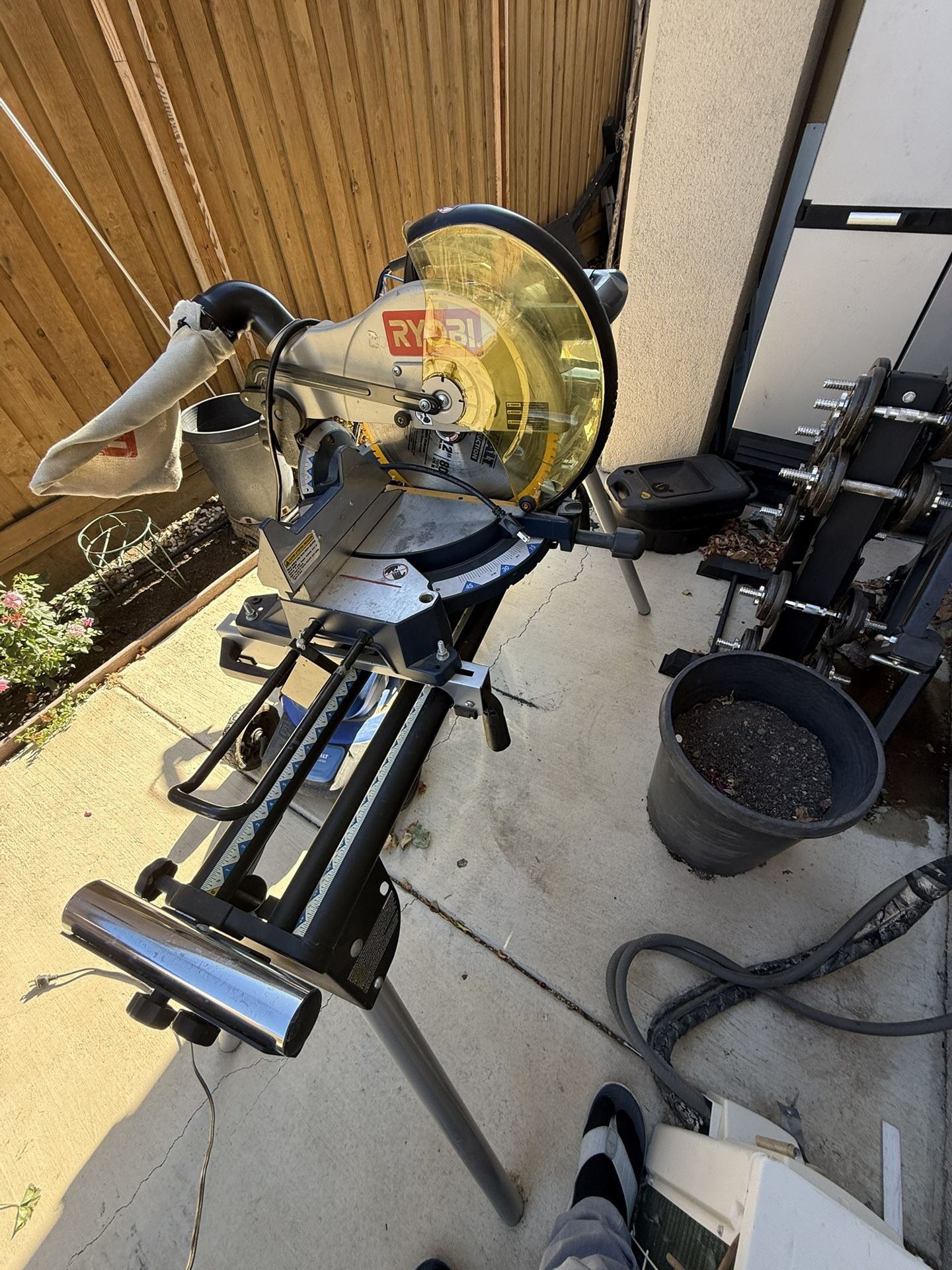 Ryobi Saw With Stand
