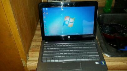 11 inch hp laptop with hdmi and webcam and win 7 and office
