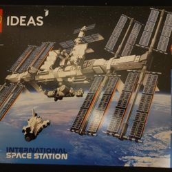 LEGO INTERNATIONAL SPACE STATION (ISS) (BRAND NEW SEALED) 