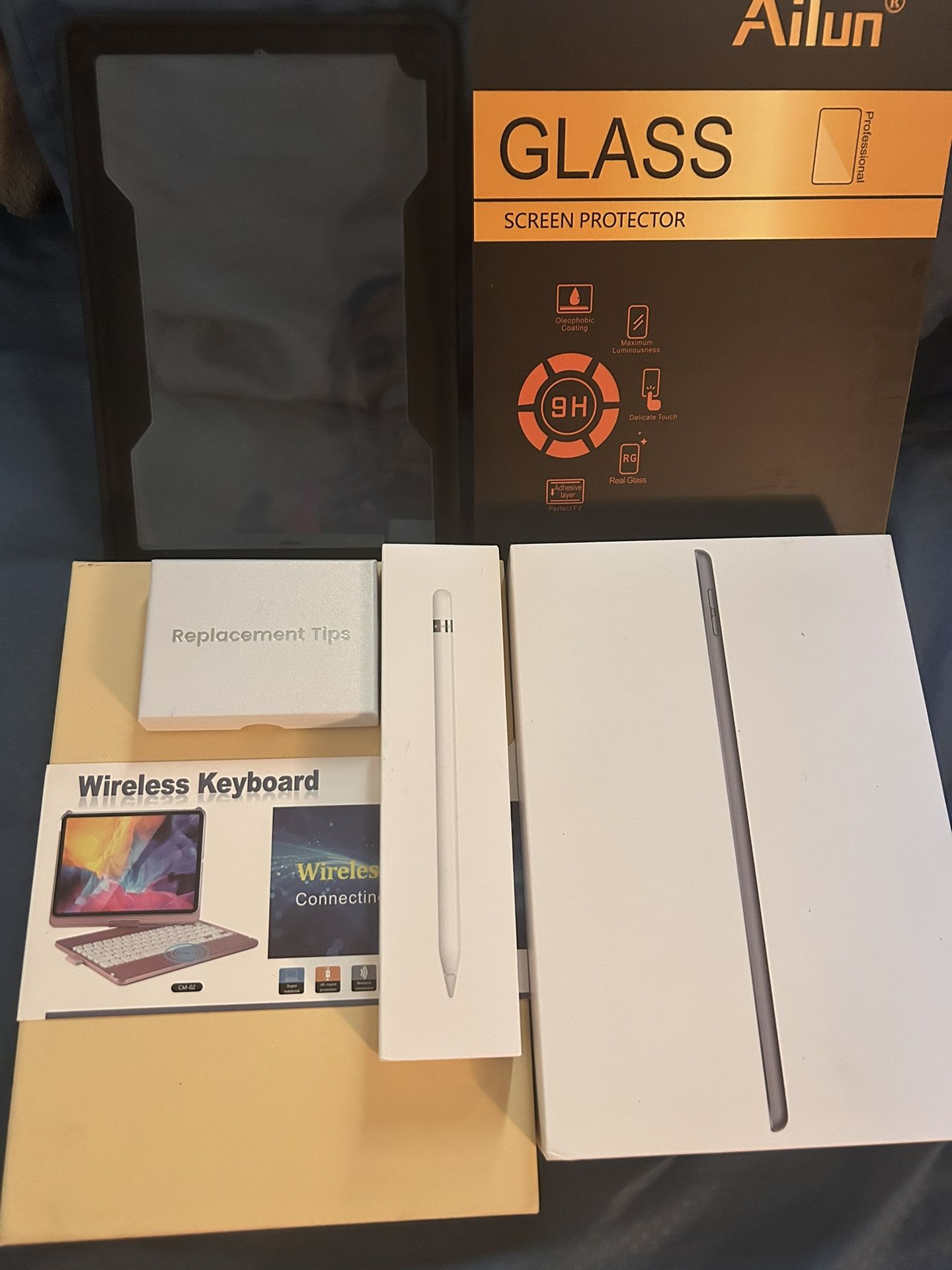 iPad 9th Generation Bundle
