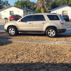 2011 GMC Acadia