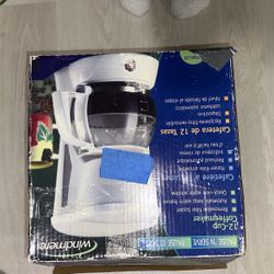 COFFEE MAKER WHITE NEW IN BOX WINDMERE 