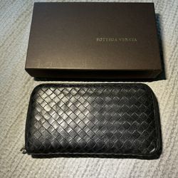 Bottega Veneta Long Zipper Wallet