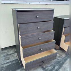 5 Drawer Dresser 