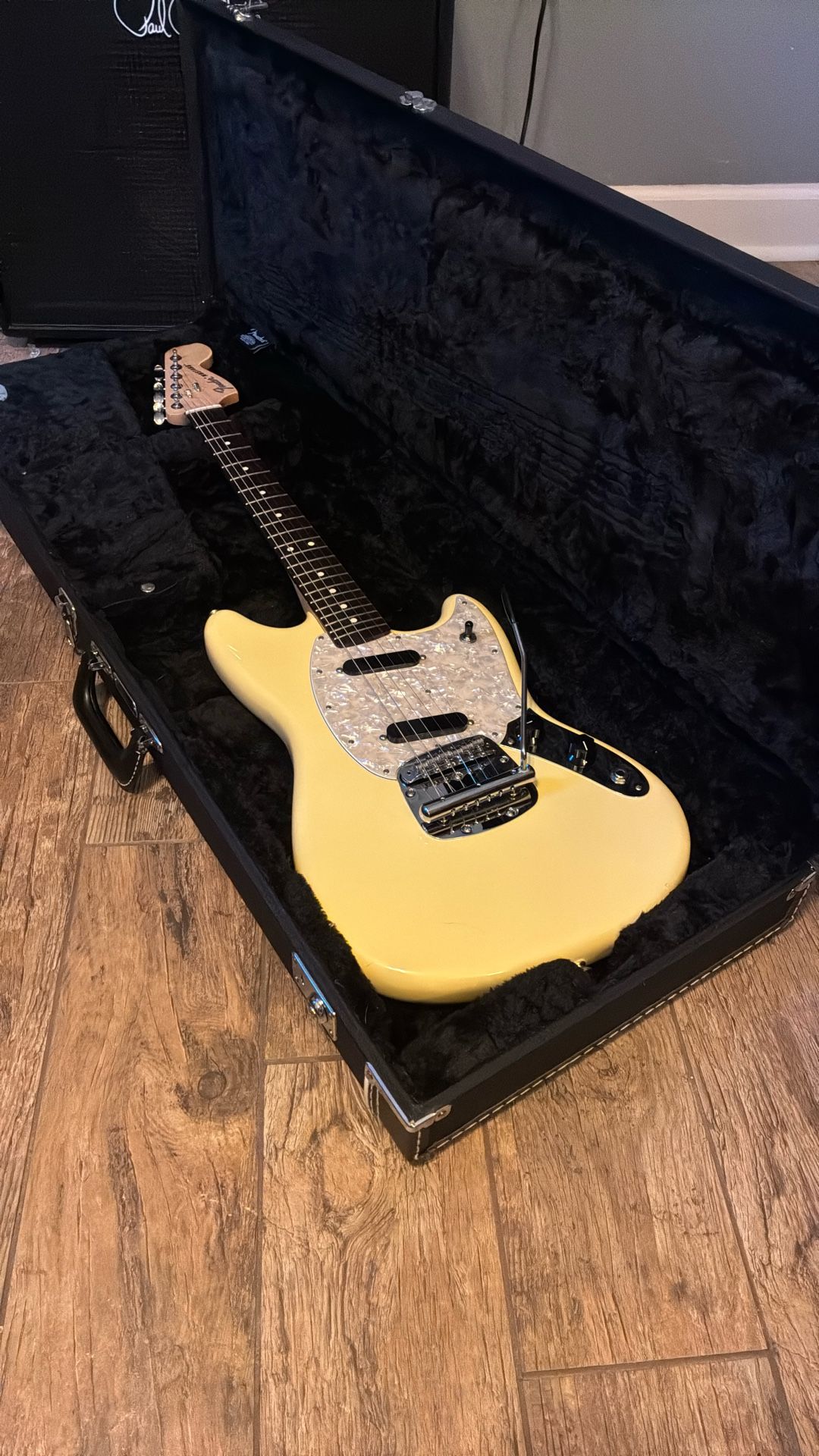 Fender American Performer Mustang 