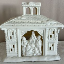 PartyLite Victorian Manor House Bisque Porcelain Tealight Holder🎄Read Full Description Below🎄