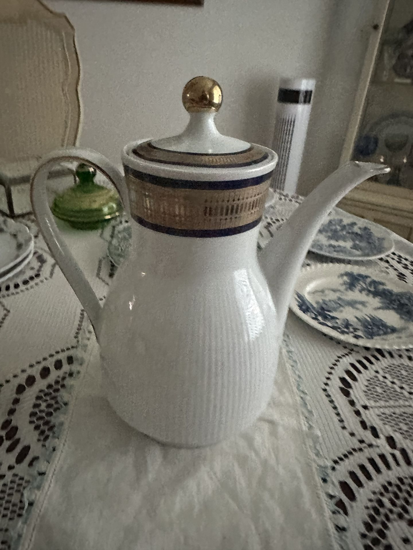 Bavarian Tea Pot 🫖