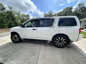 2004 Nissan Armada
