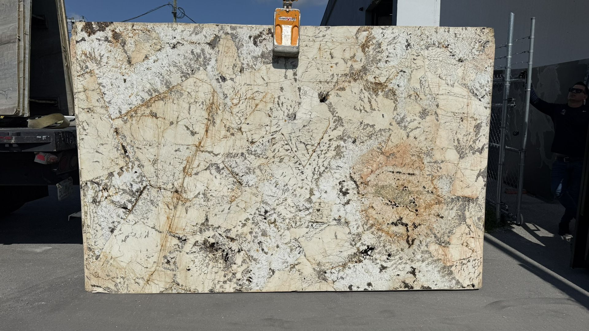 GRANITE SLABS BLANC DU BLANC 3CM FOR KITCHEN COUNTERTOPS 