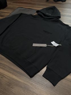 STRECH LIMO ESSENTIALS HOODIE