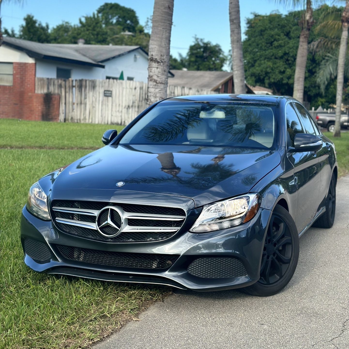 2015 Mercedes Benz C300 