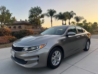 2018 KIA Optima