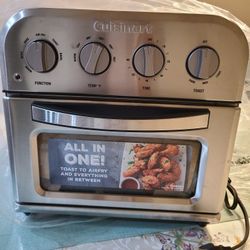 Cuisinart Compact Airfryer Toaster Oven Model  TOA-28