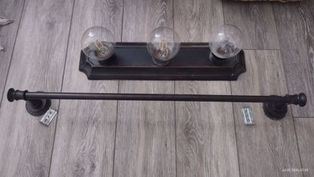 Vanity Lamp and 24 in towel bar