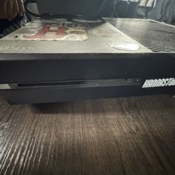 XBOX One 1tb Elite Model 