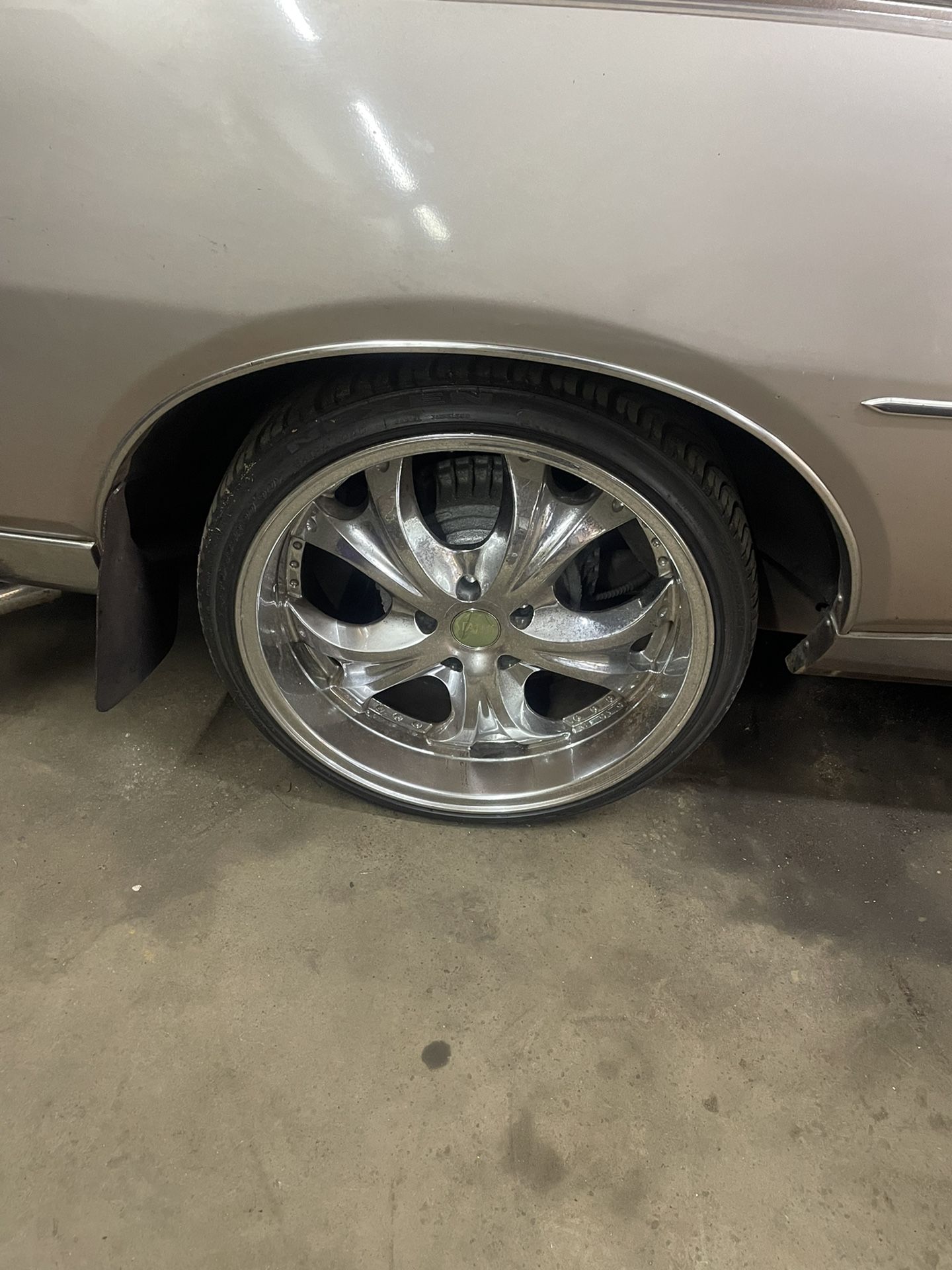 20 Inch Rims And Tires for Sale in Garfield Heights, OH OfferUp
