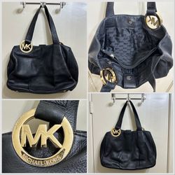 Michael Kors Fulton black pebbled leather purse/ shoulder bag with gold hardware