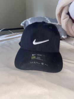 Black Nike Swoosh Hat