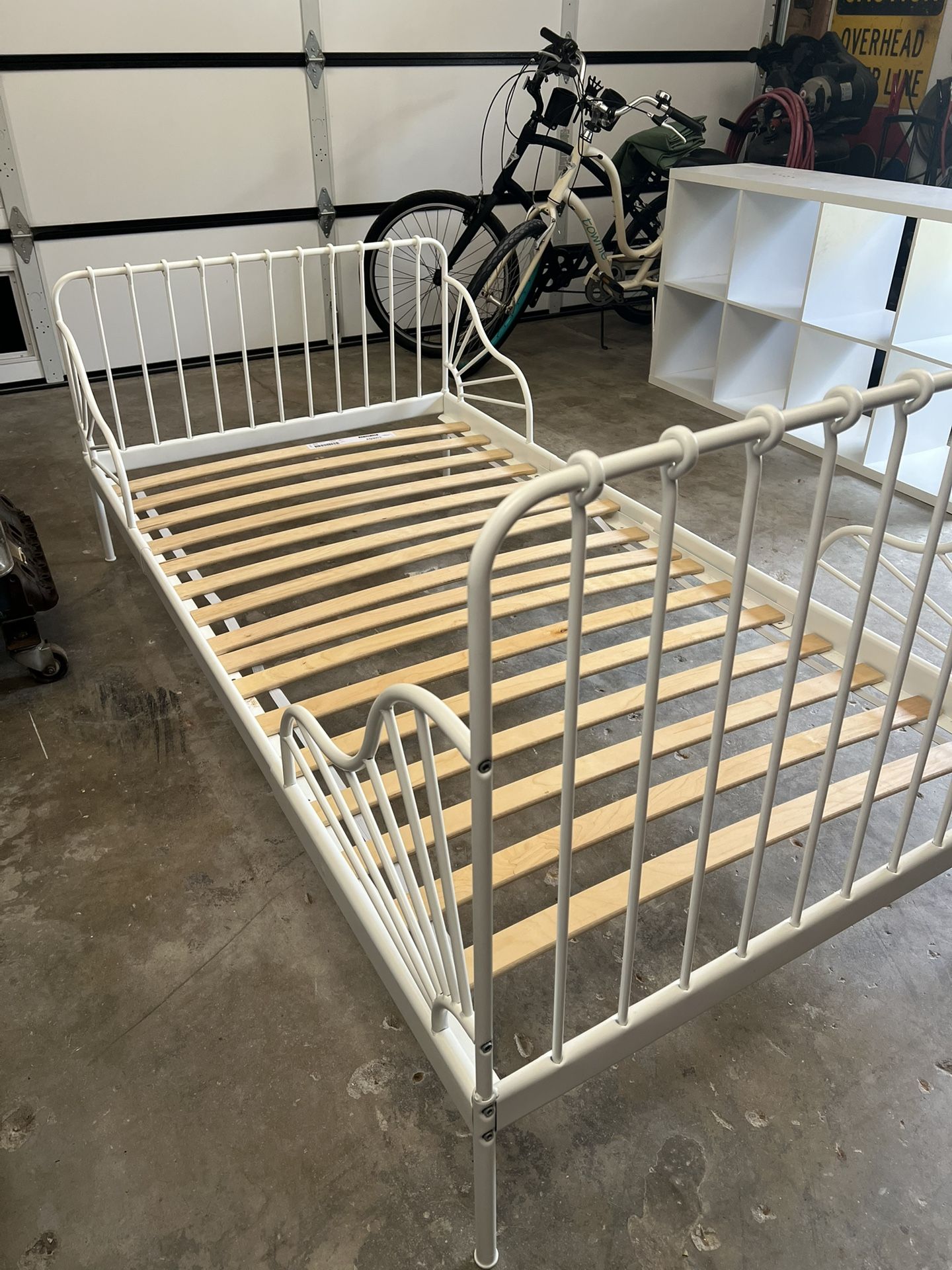 IKEA Minnen Extendable Bed