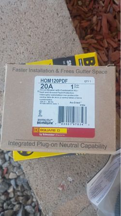 Circuit Breaker with Combination Arc- S3 fault and Ground Fault Protection Interruptor automático con protección contra falla de arco y contra fallas 