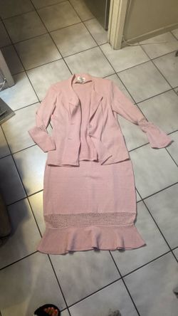 Knit suit