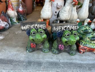 Statue tortoise