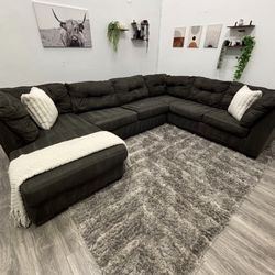 Gray Sectional Couch - Free Delivery 
