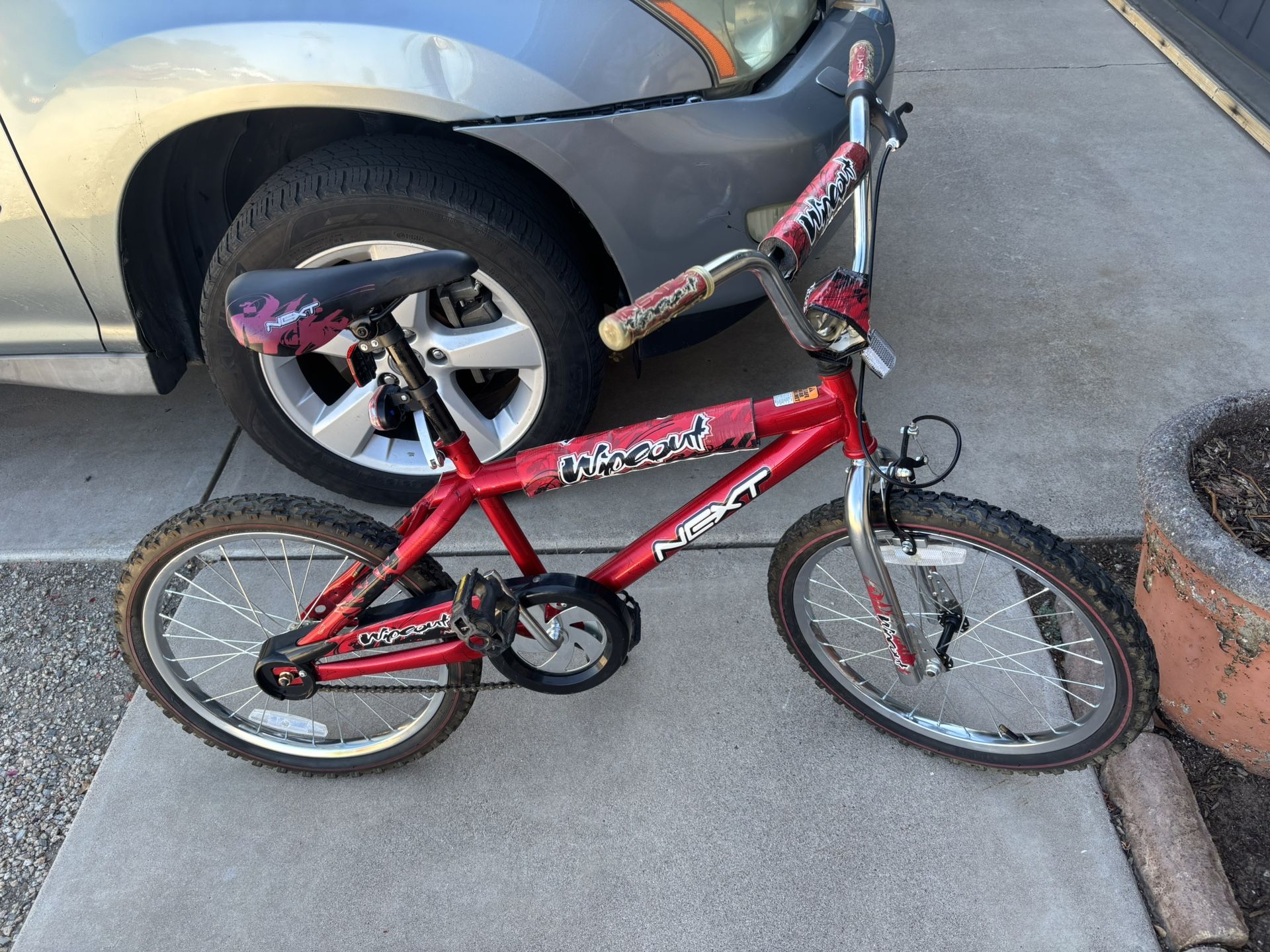 BIKE -KENT 20 INCH BIKE