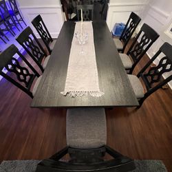 Belmore  Dining table With 8 Chairs 