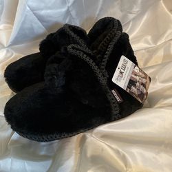 Brand New Muk Luks Slippers
