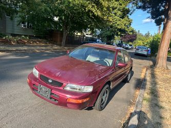 1996 Nissan Maxima
