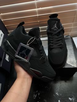 Black Nike shoes