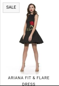 Alexia Admor Rose Dress 🥀