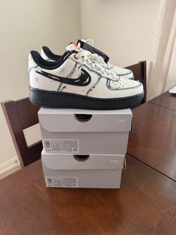 Size 7.5 & 8 - Nike Airforce 1 “Scream Ghostface”