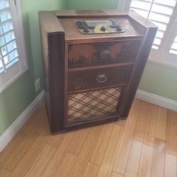 Antique Zenith Record Player
