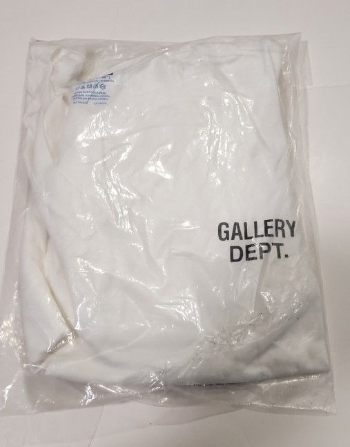 New Custom Unisex XL Gallery Dept Tshirt