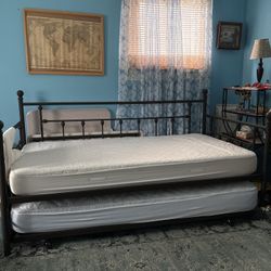 Twin Trundle Bed