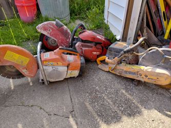 Concrete saws