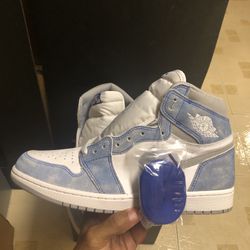 Air Jordan 1 Hyper Royal Smoke Grey; DS; Size 10.5
