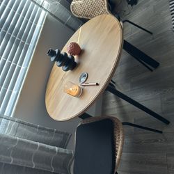 Round table with chairs 